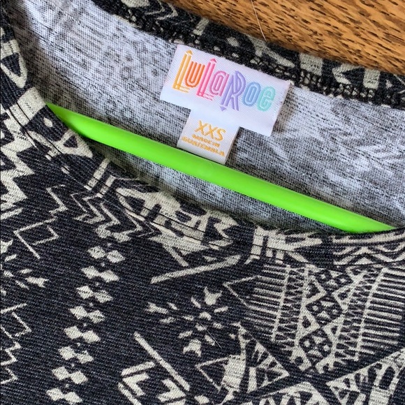 XXS CARLY dress. Black and grey Aztec design - Picture 3 of 6